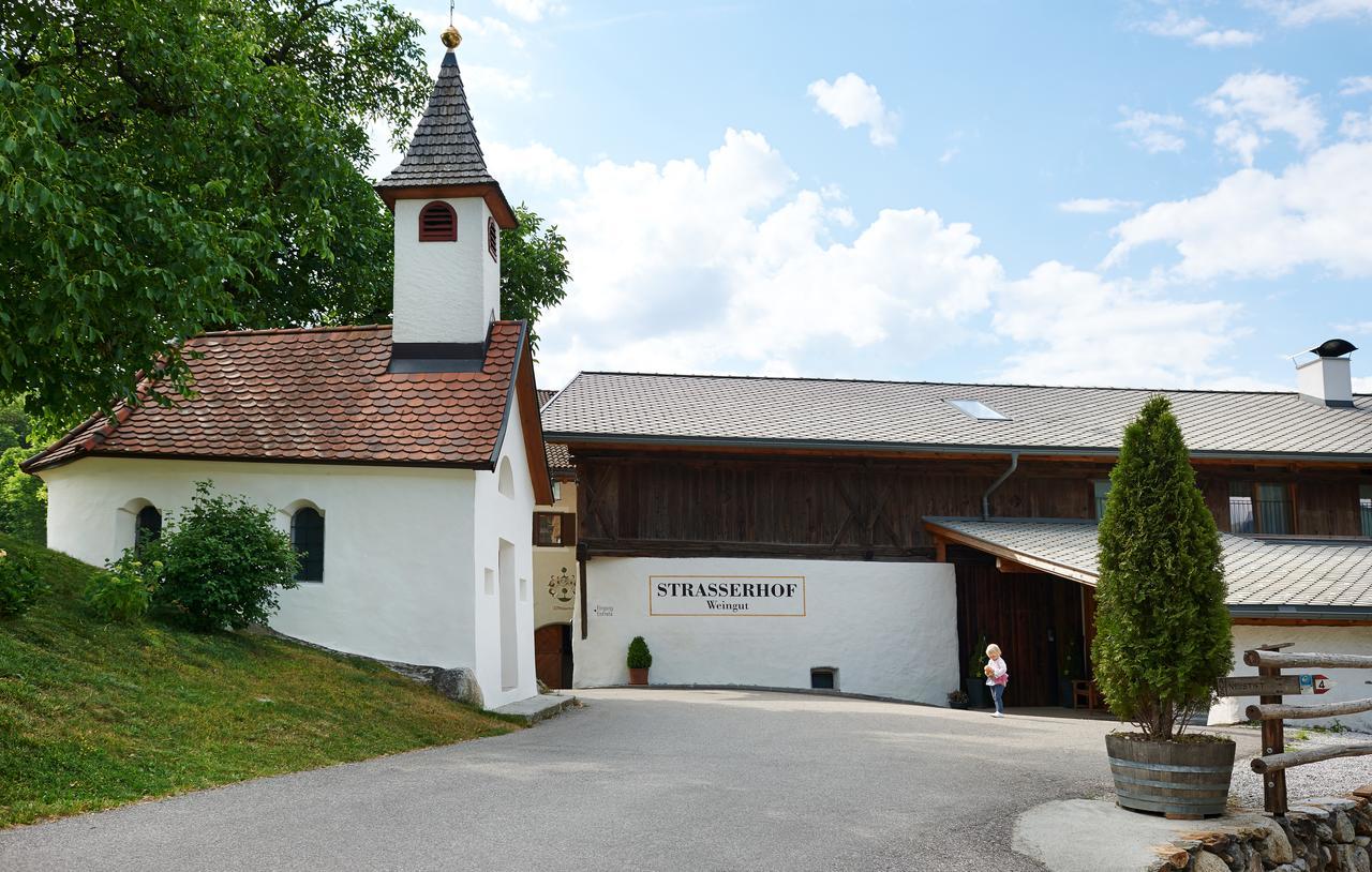 Strasserhof Tenuta-Weingut Vahrn Luaran gambar